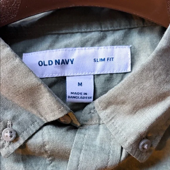 Old Navy Men's Long Sleeve - M - Picture 3 of 3